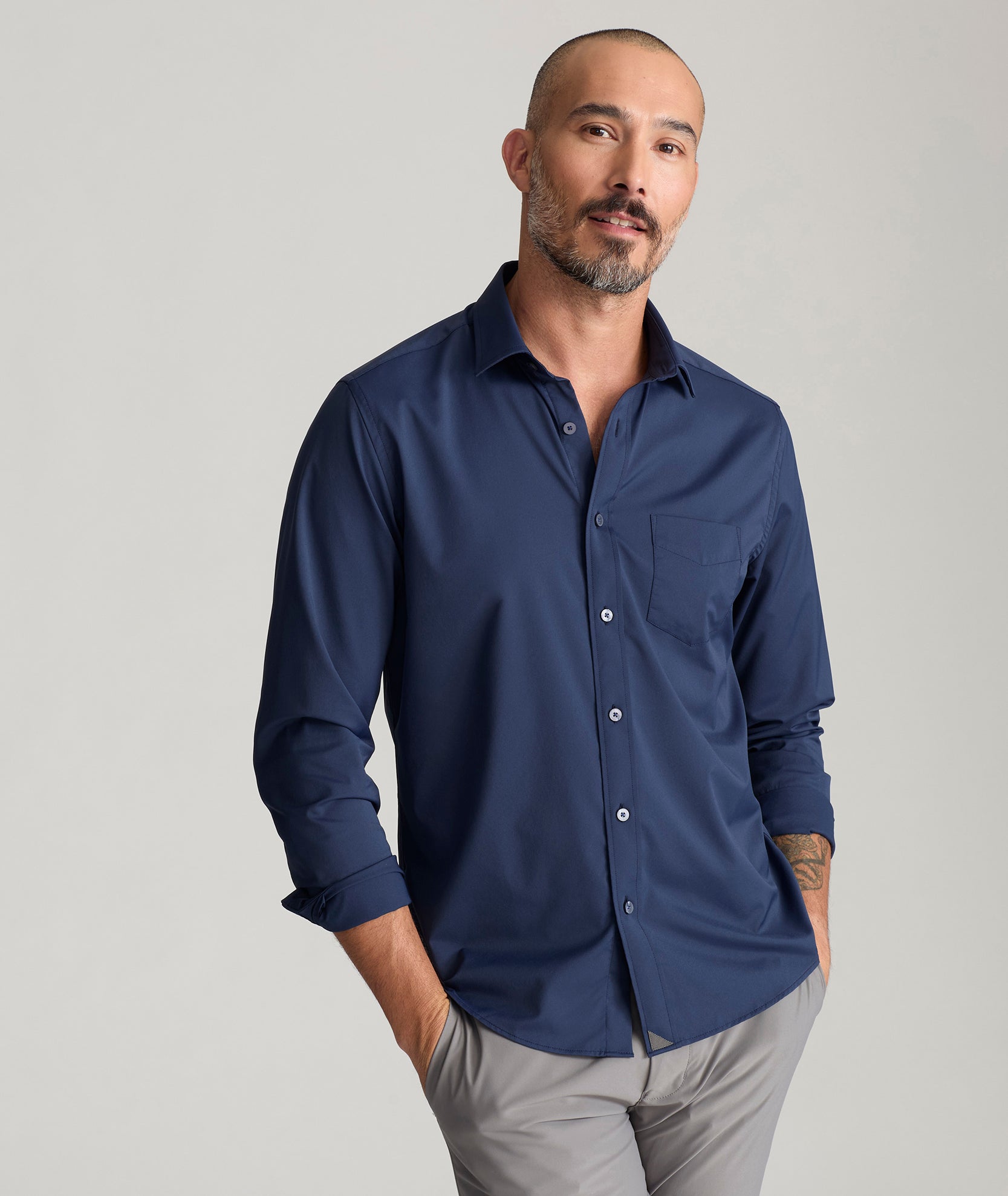 Wrinkle Free Performance Gironde Shirt Navy UNTUCKit