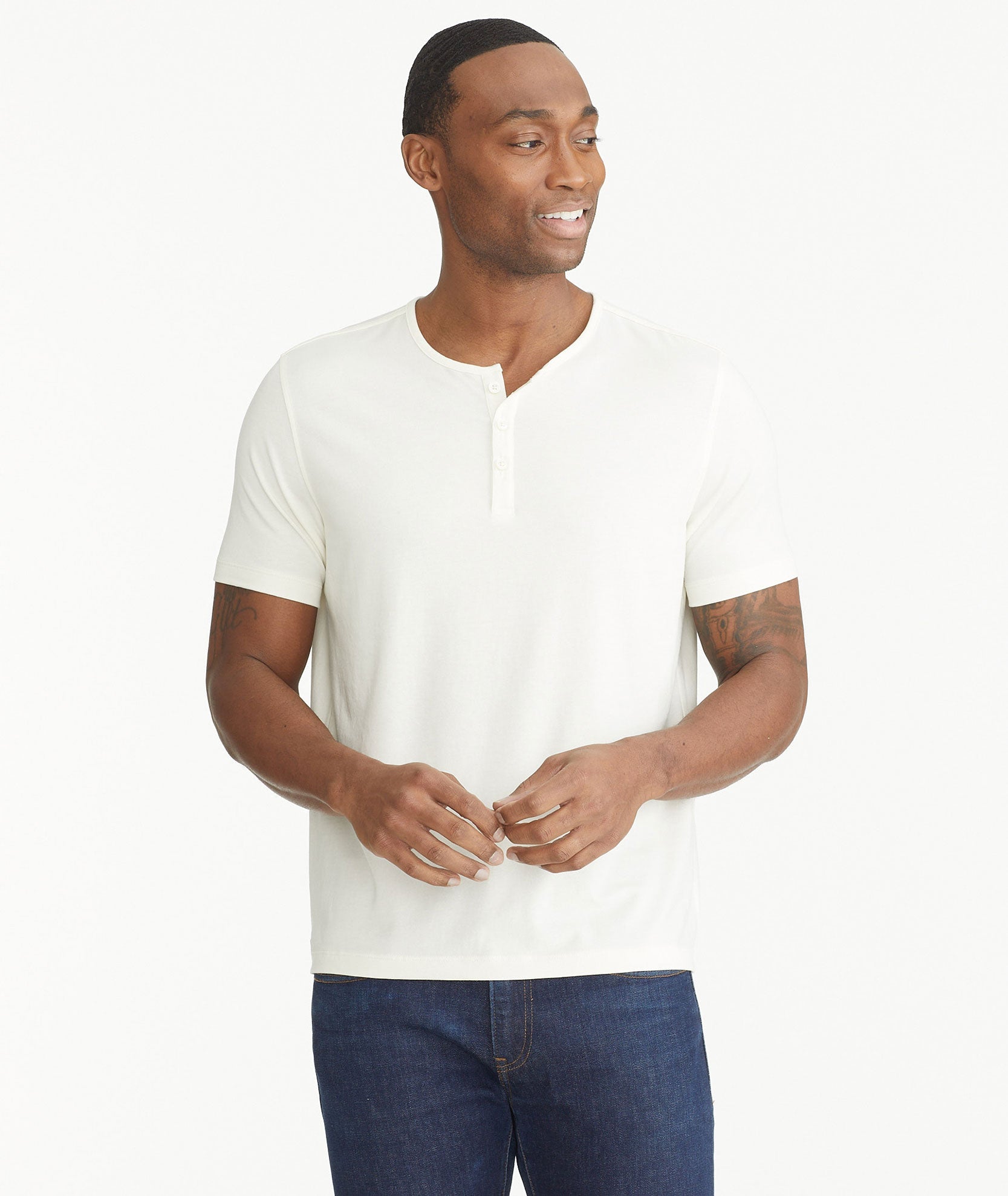 EcoSoft™ Short-Sleeve Henley Ecru | UNTUCKit Canada